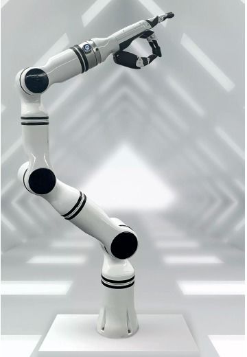 移動升降復(fù)合機器人 智能制造科技與創(chuàng)新發(fā)展之路